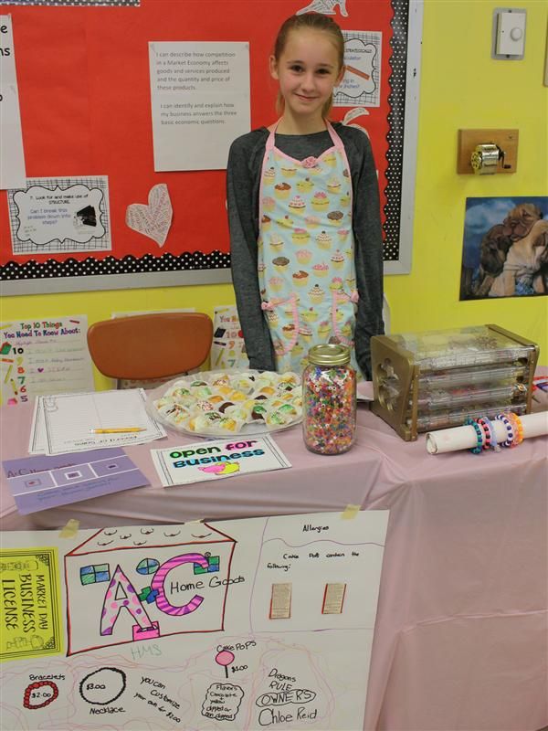 Hoover Middle School student during Market Day 