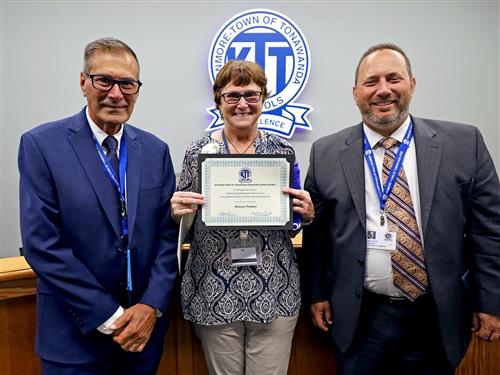 Maureen Paolucci, Holmes Elementary School Teacher