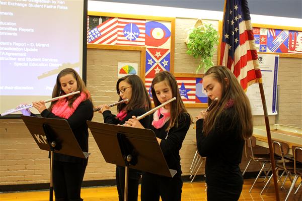 Students Perform National Anthem 
